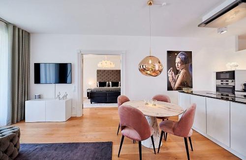 Sellin Apartment | Elegant FIRST Prinzessin Luise: Pet & Child Friendly Retreat