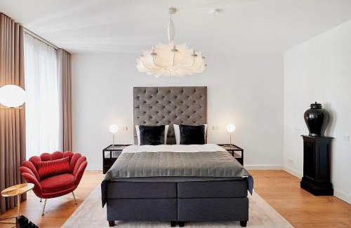 Sellin Apartment | Elegant FIRST Prinzessin Luise: Pet & Child Friendly Retreat