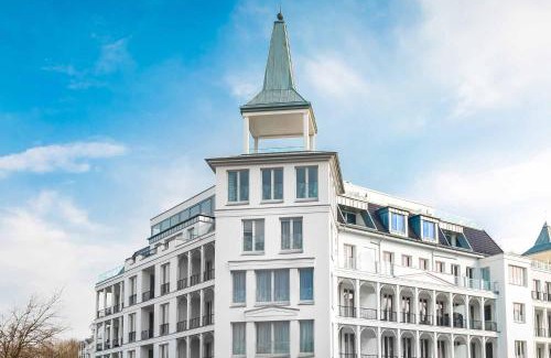 Sellin Apartment | Elegant FIRST Prinzessin Luise: Pet & Child Friendly Retreat