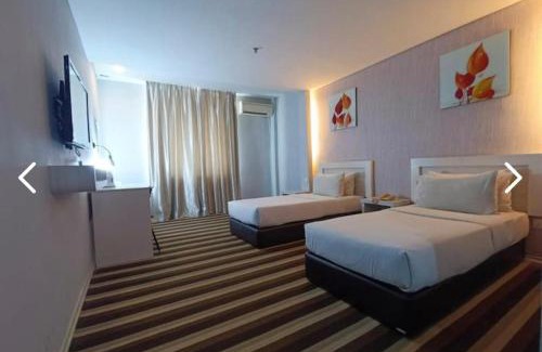 Kampung Gong Pauh Hotel | Family-Friendly First Residence Hotel Kemaman Awaits You