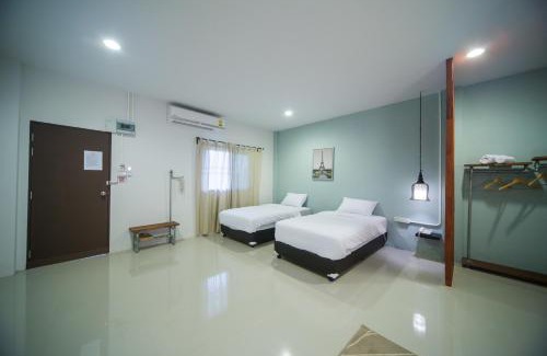 Mae Rim Hotel | Budget-Friendly Stay at First Residence with Breakfast Included