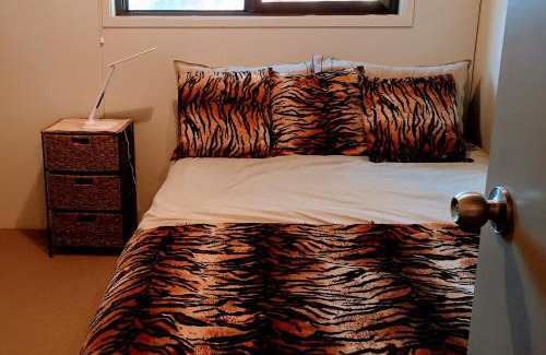 Turangi House | Welcoming Firstcast Turangi: A 4-Star Family Retreat