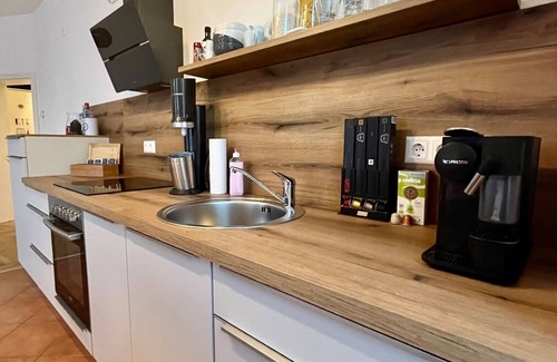 Gohlis-Mitte Apartment | Firstclass Apartment with Kitchen & Child-Friendly Amenities