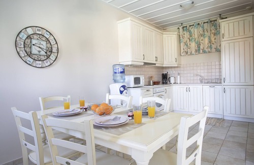 Fiskardo Villa | Oceanfront Bliss at Fiscardo View Villas - Villa Dentrolivano