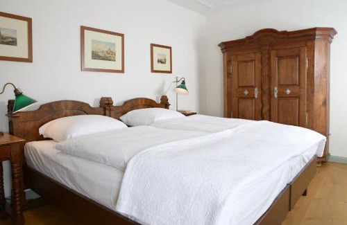 Salem Bed & Breakfast | Fischerhaus: Guest Rated 9.2 for Unforgettable Stays