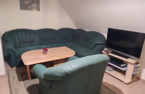 Warthe Apartment | Family-Friendly Fischerhaus Warthe: Ideal for Kids