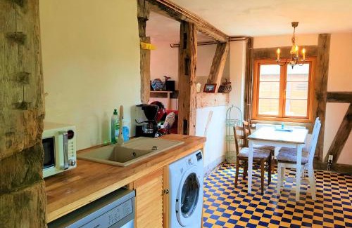 Altwarp Apartment | Fischerhus Lütt Hauke: Pet-Friendly Oceanfront Retreat