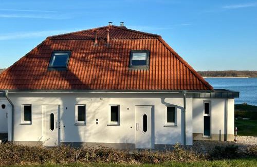 Bad Kleinen House | Oceanfront Escape at Fischerhus: Rated 9.1 by Guests