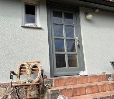 Polchow Apartment | Family-Friendly Fischerhus37 FeWo Kranichwiese - 4 Stars