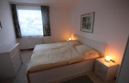 Rappitsch Apartment | Discover Fischerstüberl: Oceanfront Bliss with Hot Tub