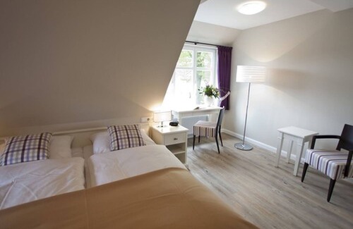 Passade Hotel | Delightful Fischerwiege am Passader See: Family-Friendly Stay
