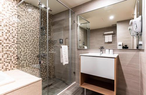 Sinsing District Hotel | Bright Retreat at Fish Hotel Kaohsiung with Family Amenities