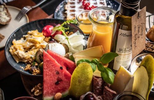 Luebeck Old Town Hotel | Experience Fisher's Loft Hotel: Top-Rated & Pet Friendly