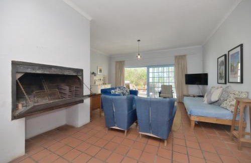 Waenhuiskrans House | Family-Friendly Retreat at Fisher's Rest in Arniston