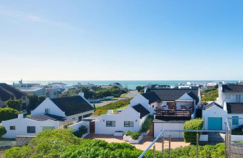 Waenhuiskrans Apartment | Pet-Friendly Retreat at Fisher's View, Arniston