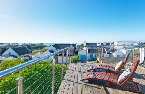 Waenhuiskrans Apartment | Pet-Friendly Retreat at Fisher's View, Arniston