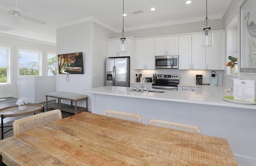 Indian Pass House | Discover Fisherman's Cove with Ocean Views and Family Fun