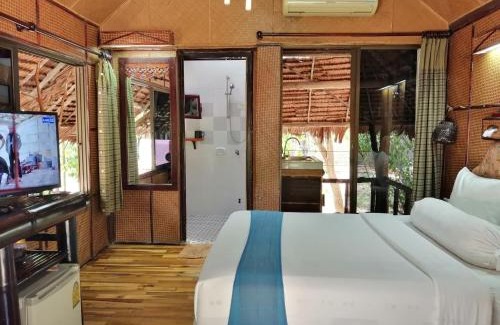 Mai Fat House | Relax at Fisherman's Hut: Beachfront Homestay Retreat