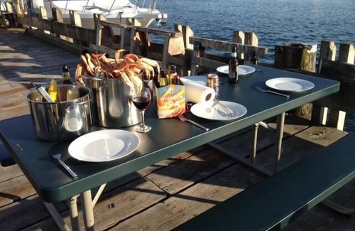 Sitka House | Top-Rated Fishermans Quay South Bunkhouse for Families