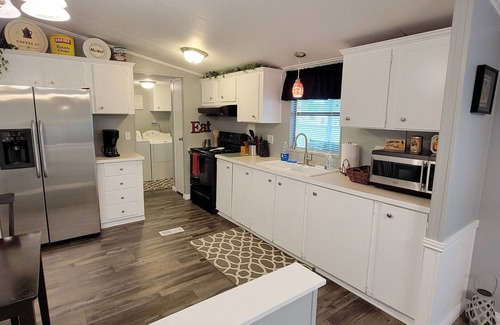 Taylor Creek House | Waterfront Retreat: 3Bd Home with Private Boat Dock!