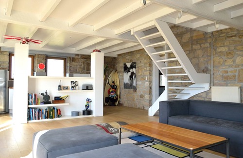 Plovan House | Seaside Fishing House with Pool and Oceanfront Views