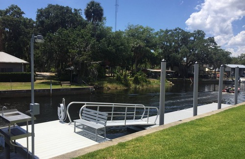 Suwannee House | Tranquil Fishing Paradise at Suwannee River & Gulf Coast