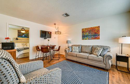 Broken Bow House | Tranquil Broken Bow Retreat with Fishing Pond & Family-Friendly Amenities