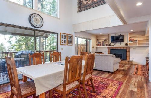 Yosemite West House | Family-Friendly Fiske Cabin - Guest Rated 8/10