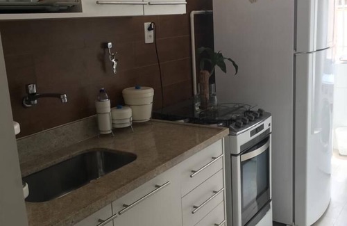 Icarai Apartment | Beachside 2 Bedroom Retreat in the Heart of Icarai