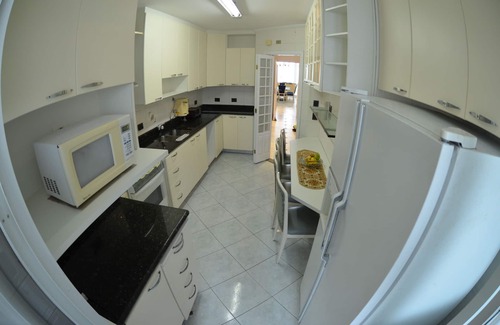 Pitangueiras Apartment | Beachside Retreat at Fit Front Total Pitangueiras: 9.6/10