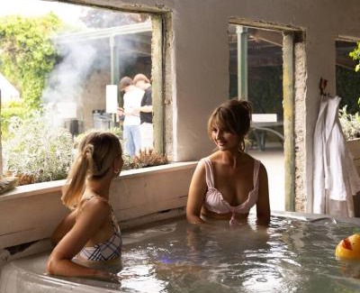 Stradbally House | Charming Country House & Event Barns with Spa Amenities