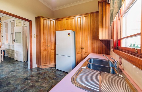 Grafton Hotel | Discover Fitzroy Motor Inn Grafton: Pool & Breakfast Included