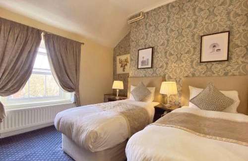 Grand Canal Dock House | Discover Fitzwilliam Townhouse: Family-Friendly Retreat