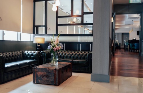 Waterford Hotel | Fitzwilton Hotel: 4-Star Comfort with Family-Friendly Perks