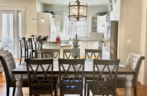 Buford House | Ideal 5-Bedroom Lake Home Near Water Park & Beach