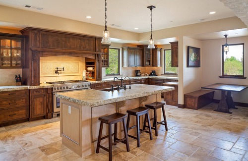 Paso Robles House | Elegant Five En-Suite Home Minutes from Downtown Paso Robles
