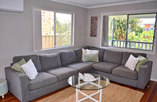 South West Rocks House | Unforgettable Stay at Five On Trial: Rated 10/10 for Families