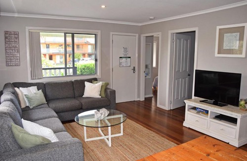 South West Rocks House | Unforgettable Stay at Five On Trial: Rated 10/10 for Families