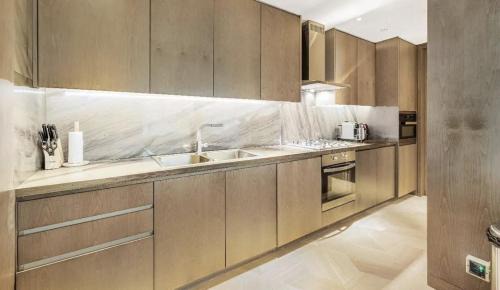 Palm Jumeirah Apartment | FIVE PALM Jumeirah Luxury 2 bd by Palmberg
