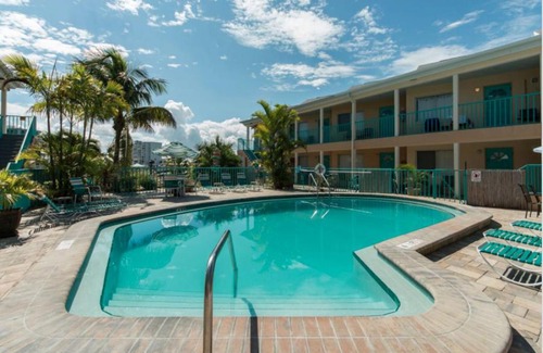 Bay Esplanade House | Exceptional Five Palms Suite 207 - Perfect for Families