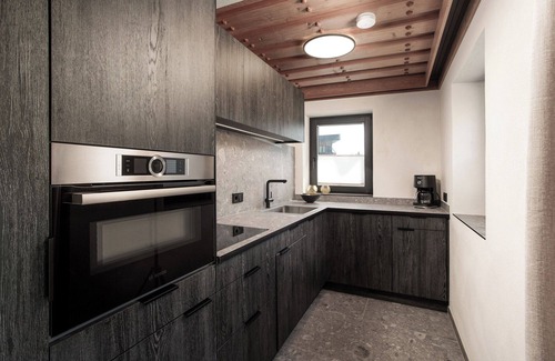 Hinterglemm Ski Chalet | Explore FIVE SEASONS | Hideaway Saalbach: A Perfect Retreat