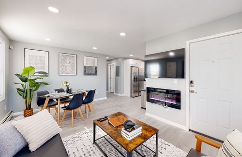 Providence Condo | Cozy Five75 Lux PROV Suite, 2 Mins from Federal Hill