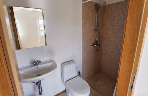 Varmahlid House | Discover Fjós Guesthouse: Ideal for Family-Friendly Stays