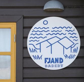 Fjand Badeby House | Oceanfront Retreat at Fjand Badeby - Top-Rated Guesthouse