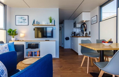 Barth Apartment | Fjord POLARIS