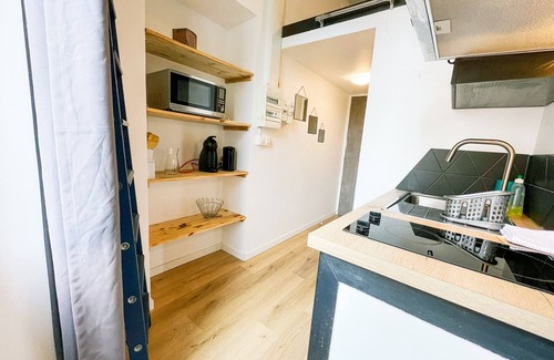 Quartier Chorier-Berriat Apartment | Discover The Altitude Nest: Pet-Friendly Studio Retreat