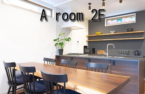 Zushi House | Top-Rated FLAG Zushi: Family-Friendly Retreat Awaits
