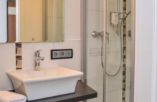 Donaueschingen Hotel | Oceanfront Flair Hotel Grüner Baum: Rated 8.1/10 by Guests