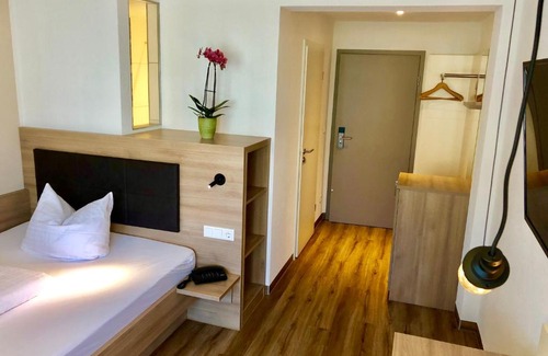 Donaueschingen Hotel | Oceanfront Flair Hotel Grüner Baum: Rated 8.1/10 by Guests