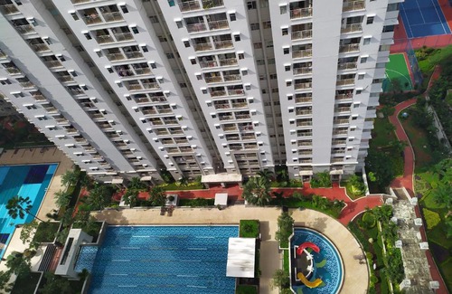 Jakarta Apartment | Bright 2BR Retreat - Medit2 West Jakarta CBD, Pet Friendly